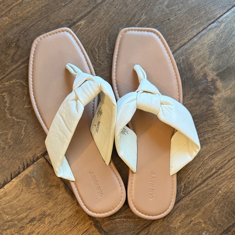 Old Navy Women's Tan and Cream Sandals Size 11